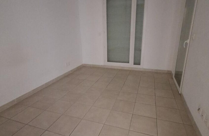 APPARTEMENT T2, TOULON ECO QUARTIER — photo 4