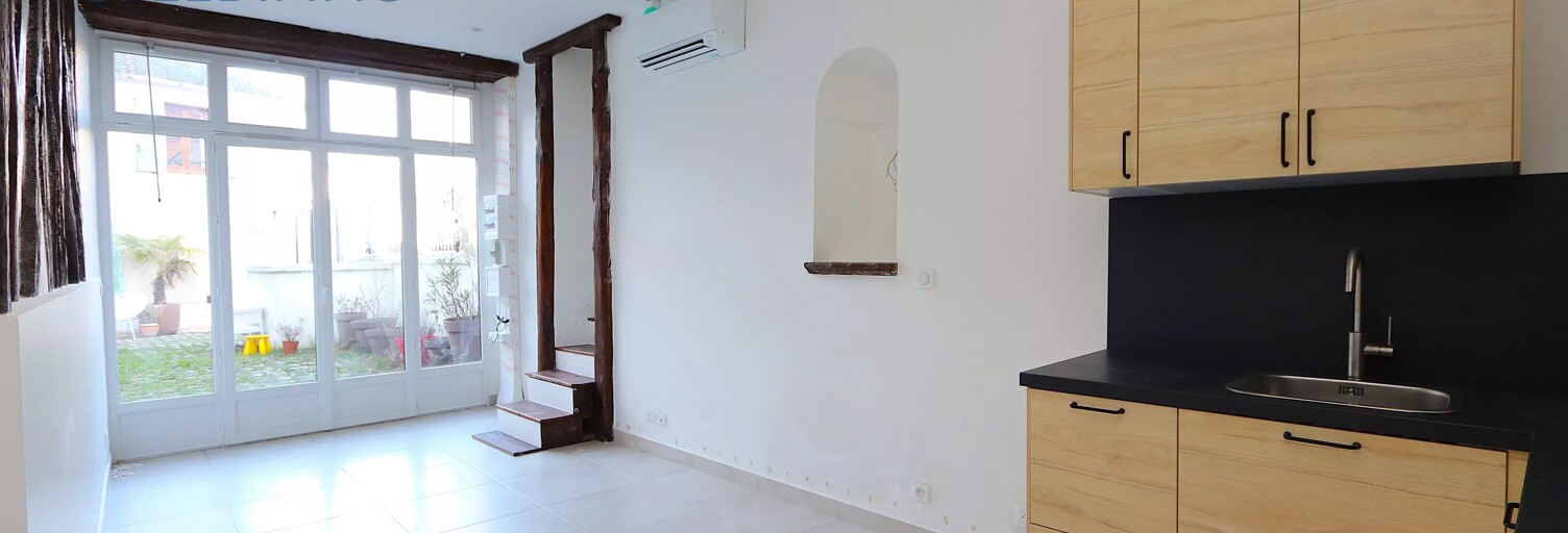 Appartement 1 Pièce 24 m² à vendre à Mandres-les-Roses (94520)