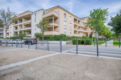 Appartement 3 pièces 830 €