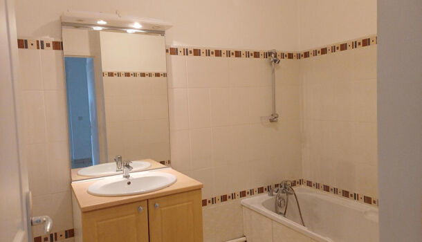 Appartement 3 pièces  à louer Valence 26000