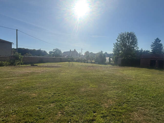 Terrain Marcilly La Campagne 700 m2 — photo du bien