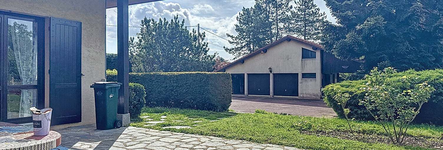 Maison 5 Pièces 220 m² à vendre à Saint-Genis-Laval (69230)