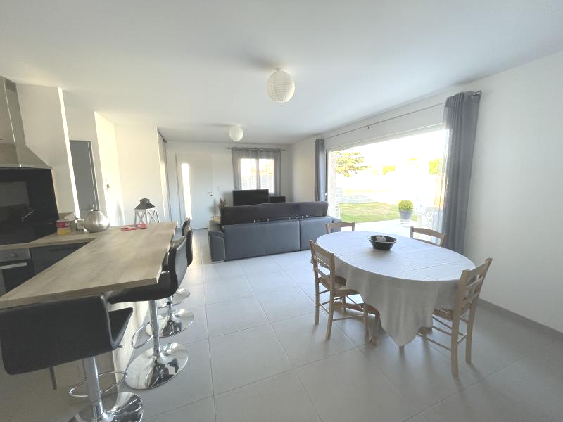 Villa / Maison  T4 à louer Albon 26140