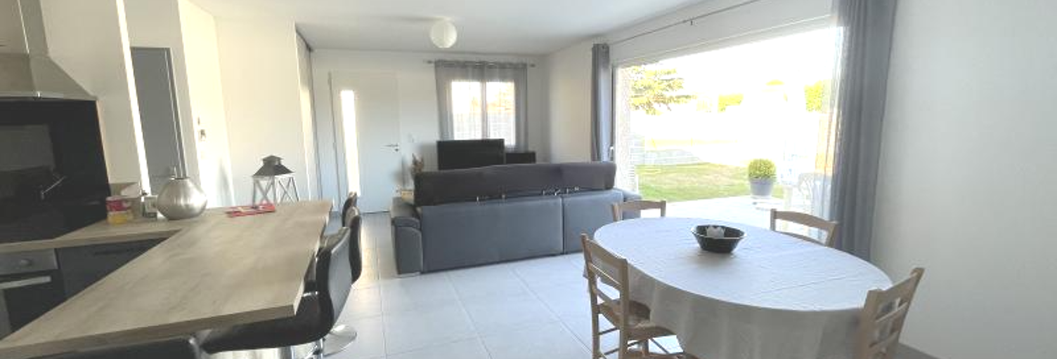 Maison 4 Pièces 81 m² à louer à Albon (26140)