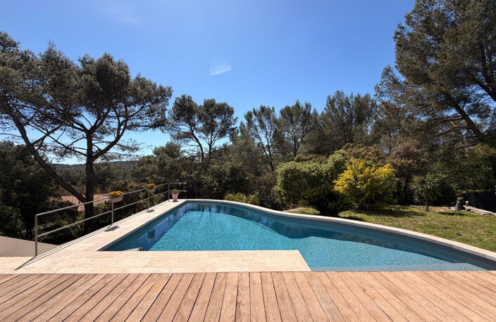 NIMES CARREAU DE LANES Magnifique maison 5 pièces de 230 m2 — photo 3