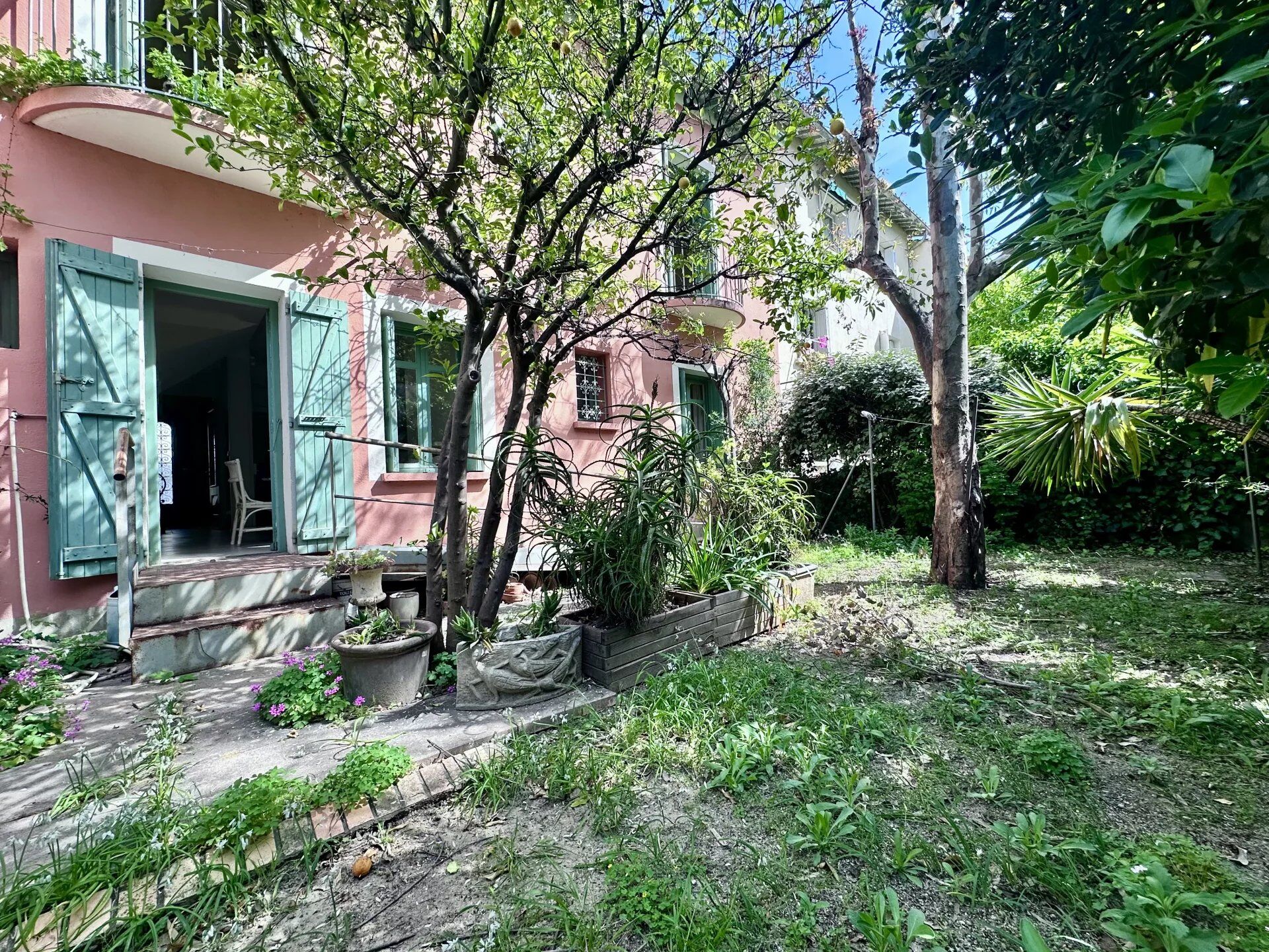 Villa / Maison  T6 à vendre Perpignan 66000