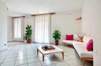 LOCATION T3 DOMENE + Parking privé — photo du bien