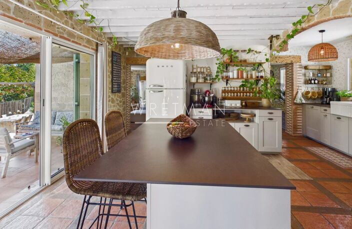 Maison en pierre en parement à quelques pas de -  La Motte — photo 4