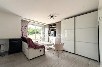 RARE :  Studio de 29m² avec terrasse, garage, place privative — photo du bien