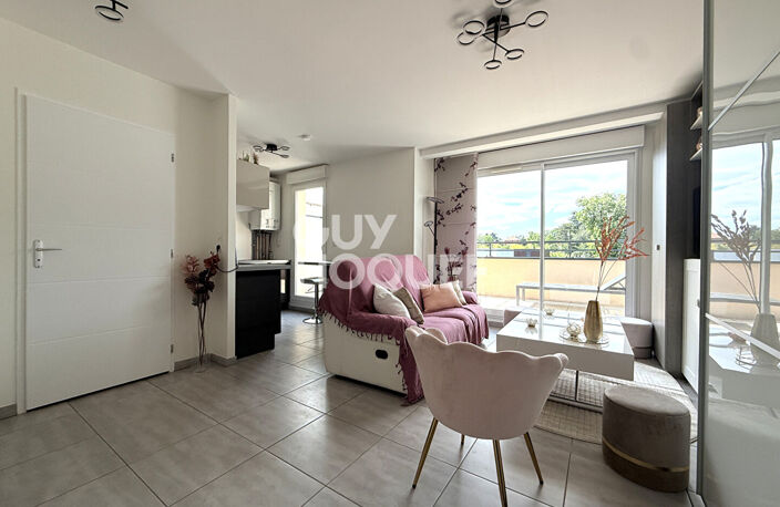 RARE :  Studio de 29m² avec terrasse, garage, place privative — photo 3