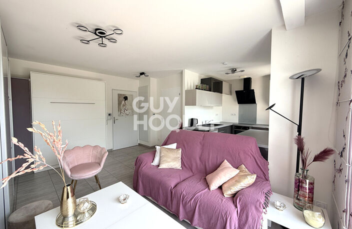 RARE :  Studio de 29m² avec terrasse, garage, place privative — photo 4