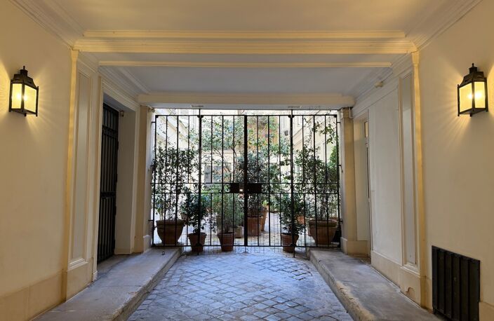Vente appartement 4 pièces 94 m² Paris 7 (75007) — photo 5