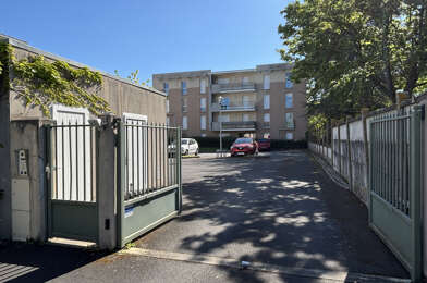 Appartement 3 pièces 142480 €