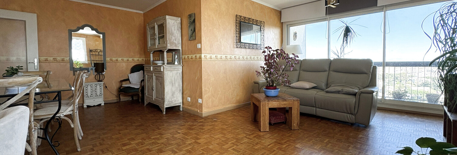 Appartement 1 Pièce 79 m² à vendre à Nîmes (30900)