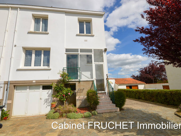 CHANTONNAY - Agréable maison 3 chambres, terrain et garage — photo 1