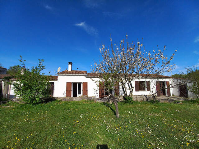 Maison avec annexe indépendante - Un beau potentiel entre océan et nature — photo du bien