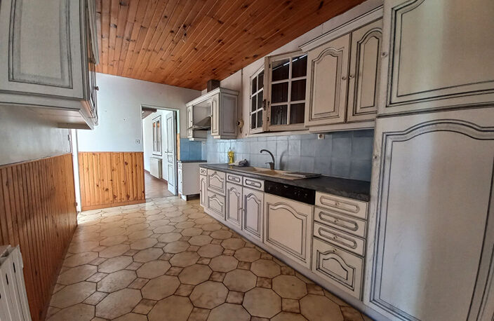 Maison avec annexe indépendante - Un beau potentiel entre océan et nature — photo 5
