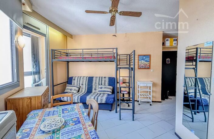 A VENDRE - ST CYPRIEN PLAGE 66750 - STUDIO VUE MER ET PORT - 6EM — photo 5