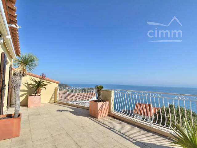 VENTE A CERBERE - SUPERBE VILLA ATYPIQUE 6 PIECES VUE MER - 6629 — photo du bien