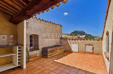 Maison de caractère aux volumes rares avec terrasse - Roquebrune — photo du bien