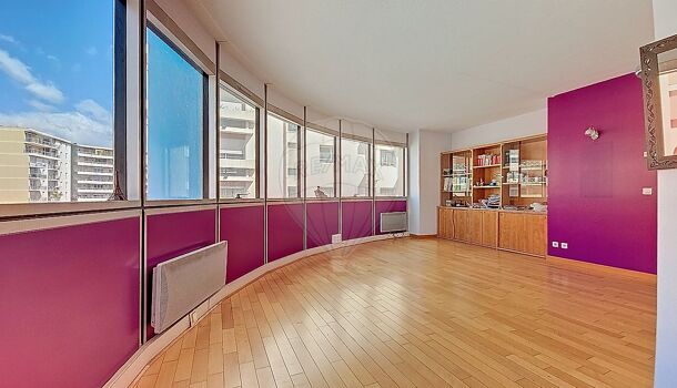 Bureau 2 pièces  à vendre Perpignan 66000