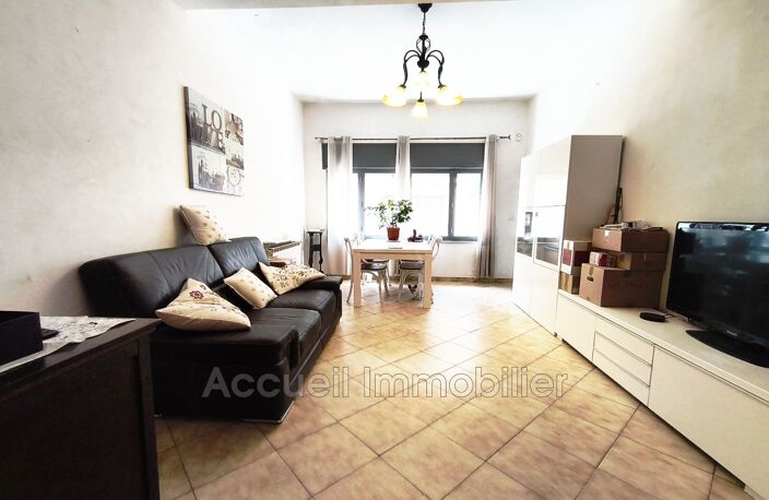 Maison P5 d''environ 108 m² + 44 m² terrasse + 2 balcons. 4 ch — photo 2
