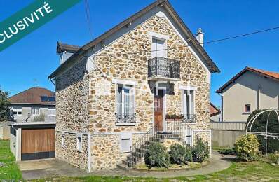 Meulière 100 m² + maison 39 m², terrain 676 m² — photo du bien