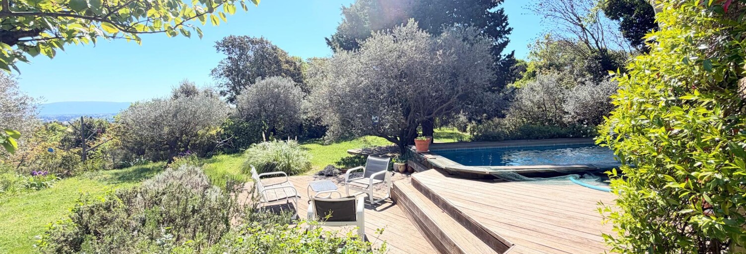 Maison 8 Pièces 170 m² à vendre à Caumont-sur-Durance (84510)