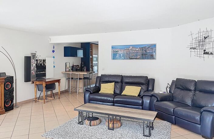 4 chambres / Pièce de vie de près de 50 m2 / sous-sol total ! — photo 5