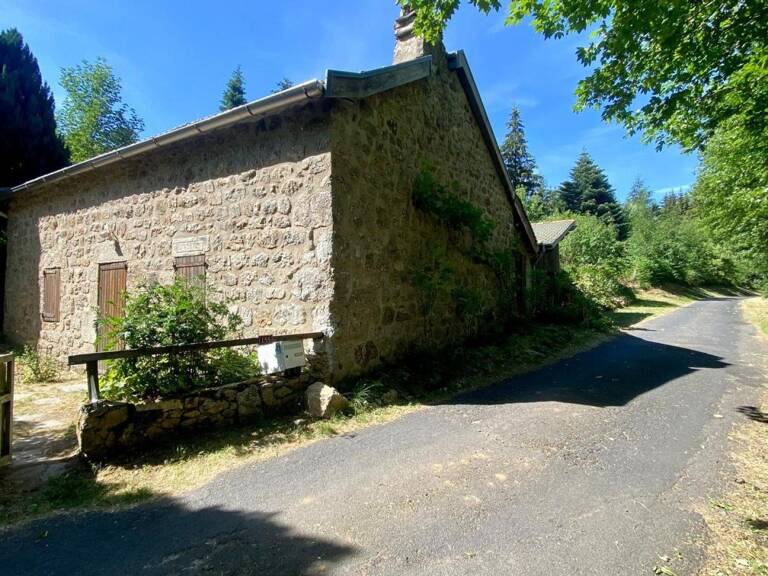 Maison 80M² avec dépendance sur grand terrain plat d'1Hectare — photo 1
