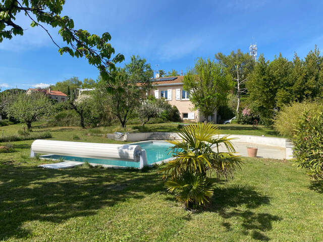 Maison sur sous sol 103m2 avec terrain 1 731m2 constructible — photo du bien