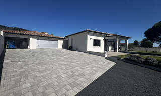 Maison 6 Pièces 200 m² à vendre à Saint-Alban-d'Ay (07790)