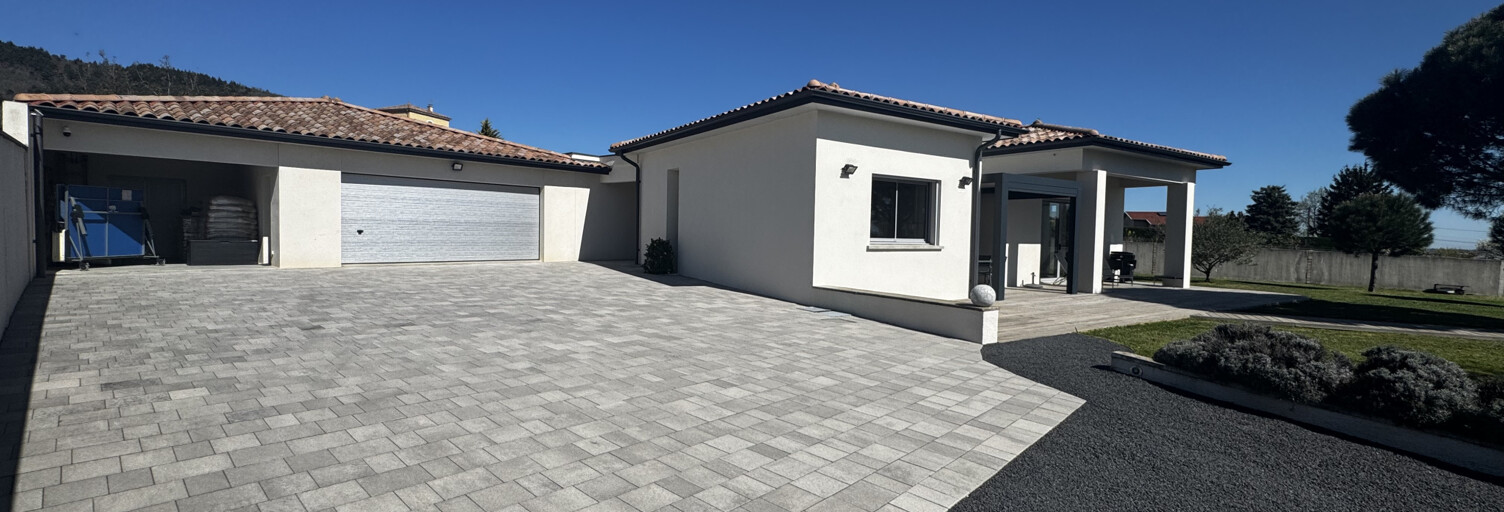 Maison 6 Pièces 200 m² à vendre à Saint-Alban-d'Ay (07790)