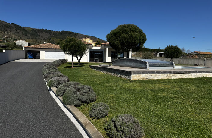 Villa d'exception 200m2 avec terrain de 2004m2 — photo 5