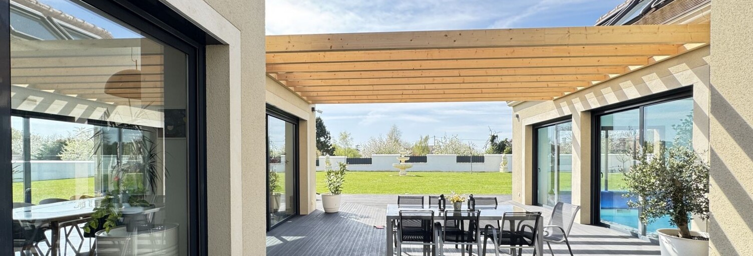 Maison 8 Pièces 334 m² à vendre à Houdan (78550)