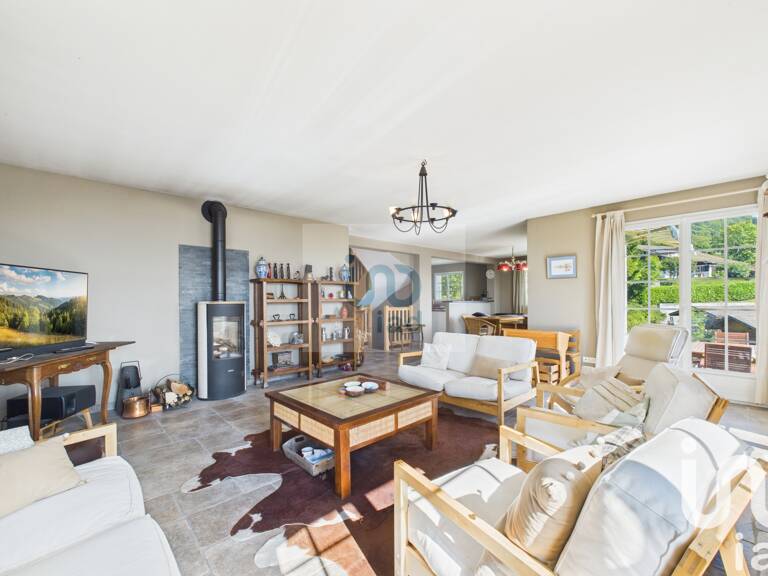 Vente Maison traditionnelle 6 pièces — photo 1