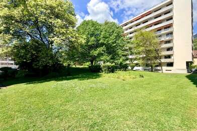 Appartement 4 pièces 240000 €