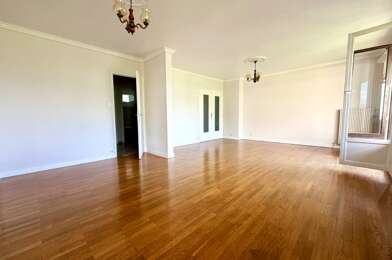 Appartement 4 pièces 240000 €