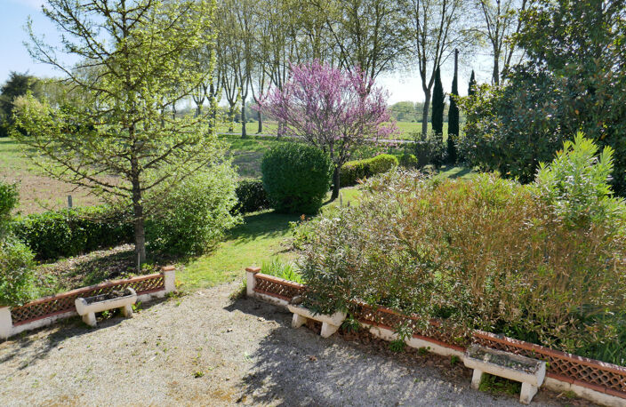 RABASTENS - Maison 150m²- Terrain 2300m² / 2 logements possibles — photo 3