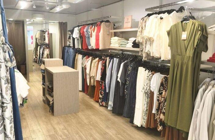 Vente Boutique/Local commercial 80 m&sup2; — photo 3