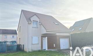 Maison 5 Pièces 100 m² à louer à Savigny-le-Temple (77176)