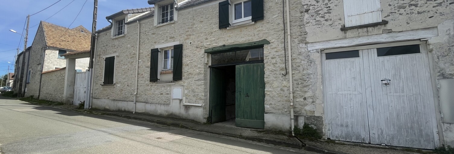 Maison 8 Pièces 215 m² à vendre à Follainville-Dennemont (78520)