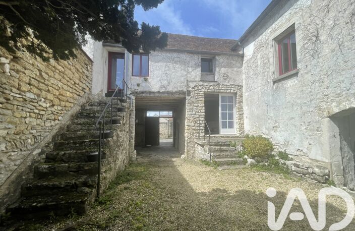 Vente Maison/villa 8 pièces — photo 2