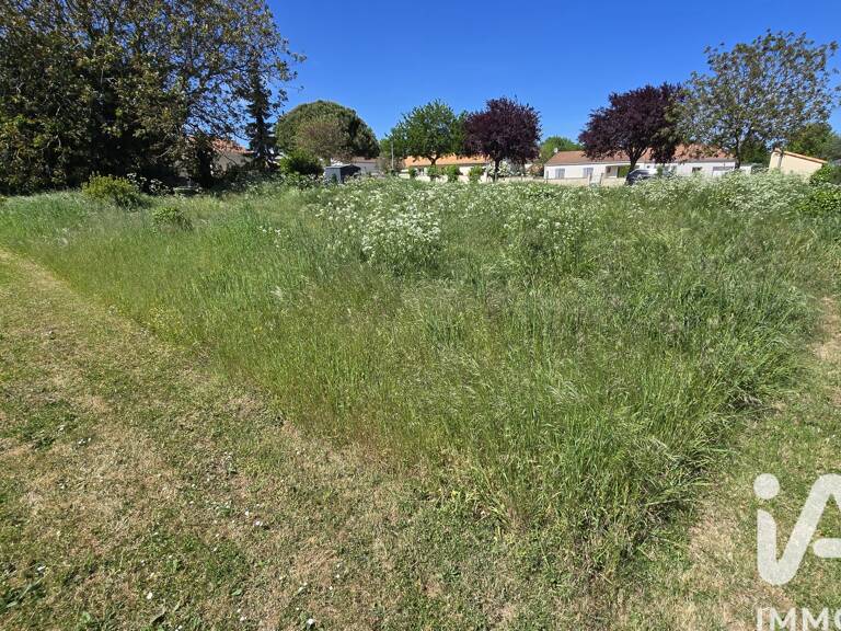 Vente Terrain à bâtir 1 000 m&sup2; — photo 1