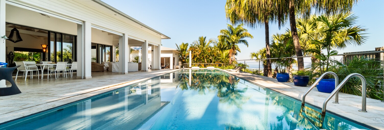 Maison 8 Pièces 385 m² à vendre à Saint-Pierre (97410)