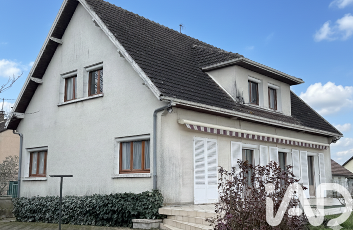 Vente Maison/villa 7 pièces — photo 2