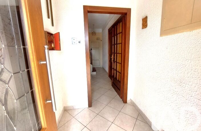 Vente Maison/villa 6 pièces — photo 2