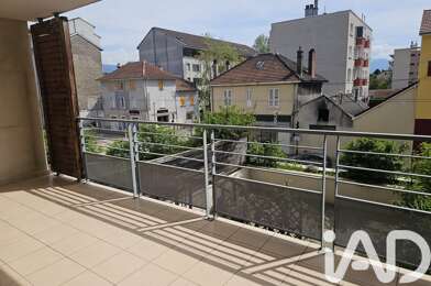 Appartement 4 pièces 225000 €