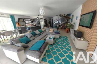 Maison 6 pièces 432000 €