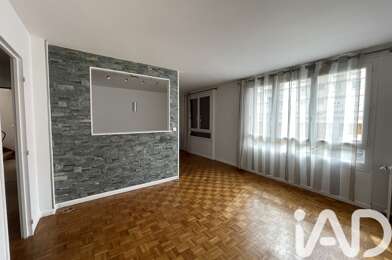 Appartement 5 pièces 1200 €